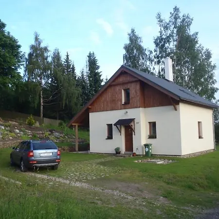 817 Bublava