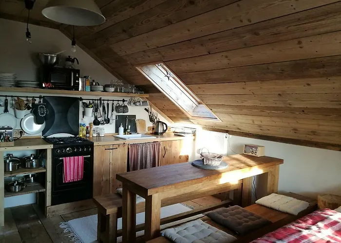 Apartamento 817 *